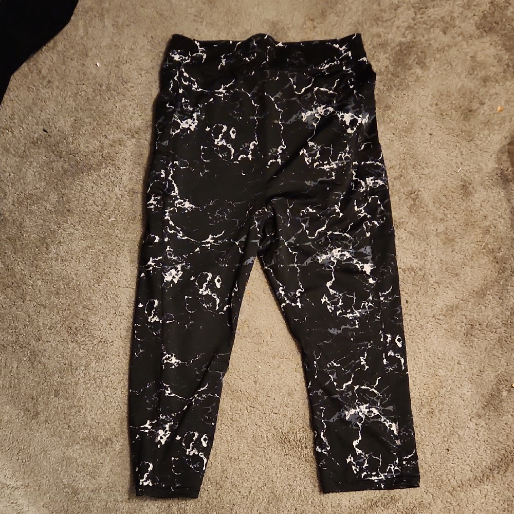 POP Fit Kids Black and White Marble Leggings